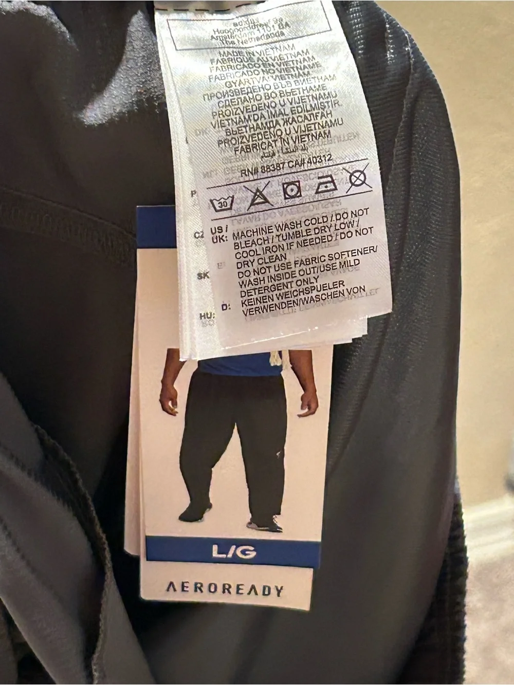 NWT Adidas Aeroready Tapered Leg Full Length Style Training , Large